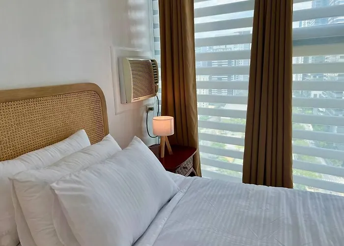 Apartment Charming 3-br In Bgc